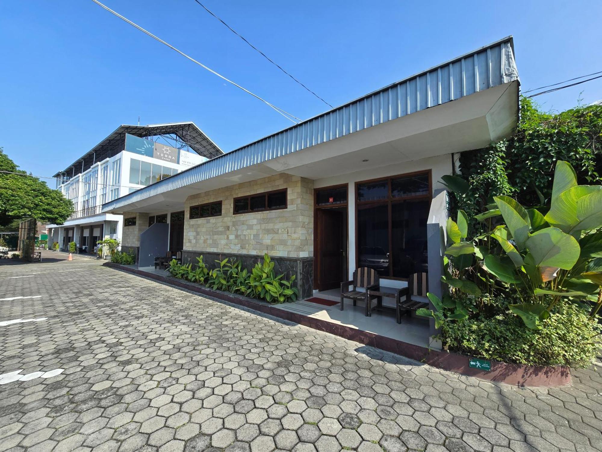 Kusma Hotel Bandungan Semarang Luaran gambar