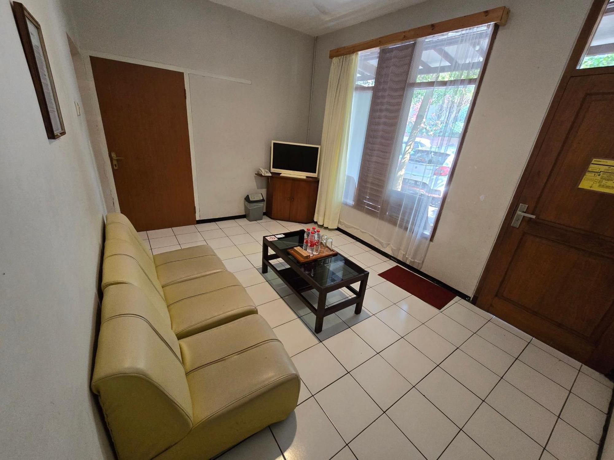 Kusma Hotel Bandungan Semarang Luaran gambar
